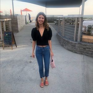 Meet your Posher, Henrietta